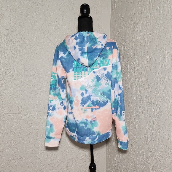 Colorful Tie-Dye Hoodie - Picture 4 of 5